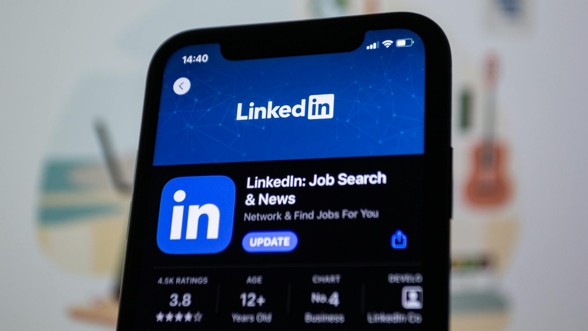 Why I Deleted LinkedIn Off My Phone—and Why You Should Too